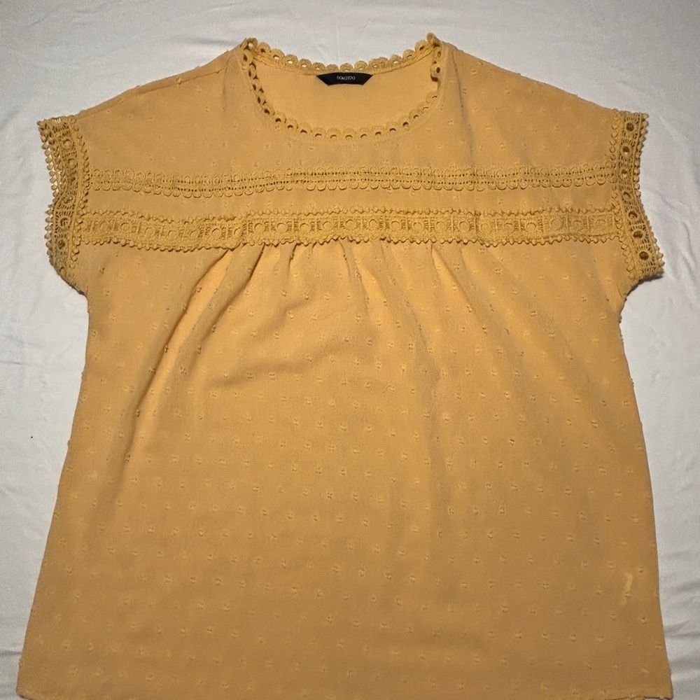 Chic Mustard Lace Trim Blouse